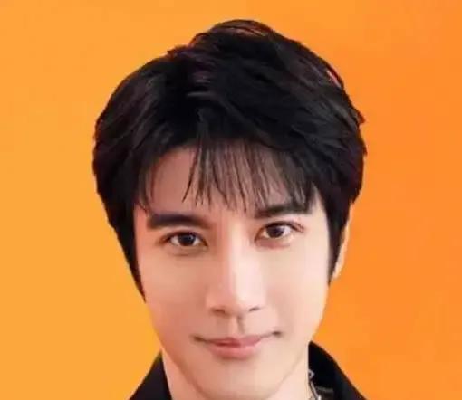 娱乐圈吃瓜的一个大博主,独家爆料，明星幕后真相大起底！