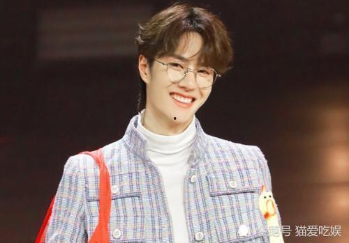 吃瓜娱乐王一博微博